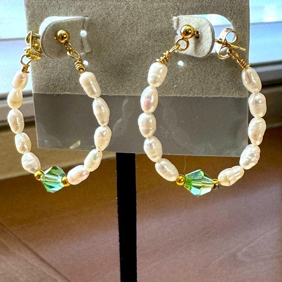 SALE!!! Rice Pearl Hoop Earrings with Bead or Crystal Accent - Picture 8 of 12